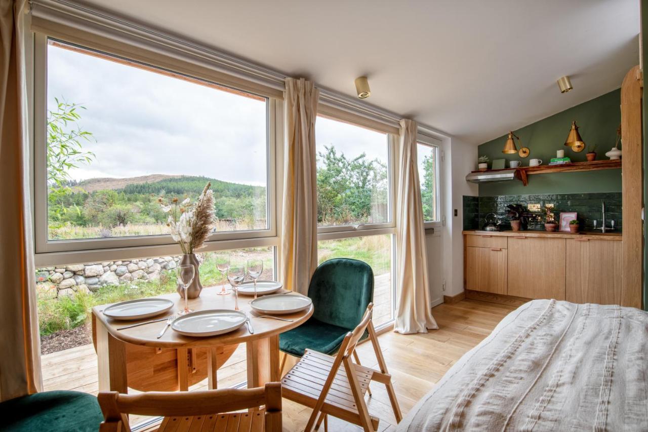 Alba - Charming Boutique Forest View Cabin With Hot Tub In 발라터 외부 사진